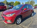 Used 2022 Chevrolet Trax LT w/ LT Convenience Package image 2