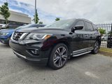 Used 2019 Nissan Pathfinder Platinum image 3