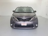Used 2016 Toyota Sienna SE w/ SE Preferred Package image 3