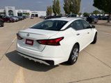 Used 2024 Nissan Altima 2.5 S image 6