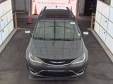 Used 2019 Chrysler Pacifica Limited image 5