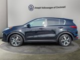 Used 2022 Kia Sportage LX image 2