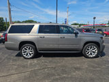 Used 2019 Chevrolet Suburban LT w/ Luxury Package image 6