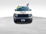 Used 2017 Jeep Renegade Trailhawk image 2