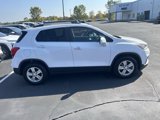 Used 2019 Chevrolet Trax LT w/ LT Convenience Package image 4