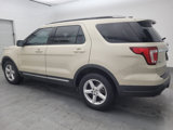 Used 2018 Ford Explorer XLT image 3