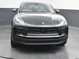 New 2025 Porsche Macan image 2