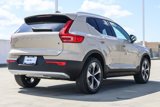 New 2025 Volvo XC40 B5 Core w/ Climate Package image 4