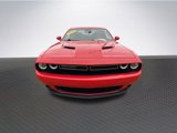 Used 2019 Dodge Challenger SXT image 2