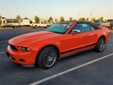 Used 2012 Ford Mustang Convertible image 3