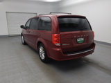 Used 2016 Dodge Grand Caravan SXT w/ UConnect Hands-Free Group image 5