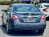 Used 2013 Nissan Altima 2.5 SV image 4