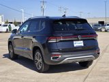 New 2025 Volkswagen Taos SE image 3