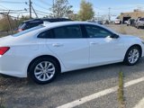 Used 2023 Chevrolet Malibu LT image 2