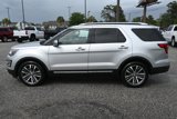 Used 2017 Ford Explorer Platinum image 2