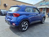 Used 2022 Hyundai Venue SEL image 5