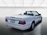 Used 1994 Mercedes-Benz E 320 Convertible image 4