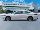 Used 2022 Lexus ES 300h Ultra Luxury image 5