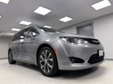 Used 2018 Chrysler Pacifica Limited w/ Tire & Wheel Group image 4