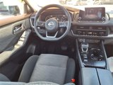 Used 2023 Nissan Rogue SV image 4