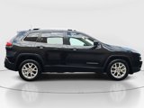 Used 2017 Jeep Cherokee Latitude w/ Safety/Convenience Group image 4