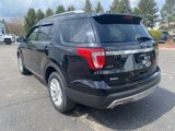 Used 2017 Ford Explorer XLT w/ Equipment Group 202A image 2
