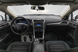Used 2018 Ford Fusion SE image 2