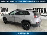 Used 2021 Jeep Cherokee Latitude Plus image 3