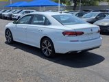 Used 2022 Volkswagen Passat 2.0T SE image 4