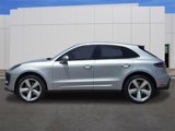 Used 2024 Porsche Macan image 2