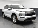 New 2025 Mitsubishi Outlander ES image 2