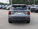 Used 2023 Kia Sorento LX image 6