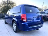 Used 2018 Dodge Grand Caravan SE w/ UConnect Hands-Free Group image 3