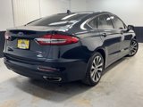 Used 2020 Ford Fusion SE image 4