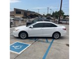 Used 2016 Toyota Camry LE image 2