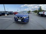 Used 2020 Nissan Rogue Sport SV image 3