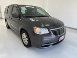 Used 2015 Chrysler Town & Country Touring image 2