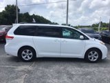 Used 2013 Toyota Sienna LE image 6