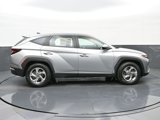 Certified 2022 Hyundai Tucson SE image 2