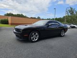 Used 2019 Dodge Challenger SXT image 3