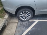 Used 2020 Buick Enclave Essence w/ Sound and Sites Package image 4