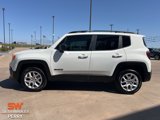 Used 2018 Jeep Renegade Latitude w/ Cold Weather Group image 4