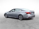 Used 2019 Nissan Altima 2.5 SV image 3