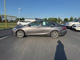 Used 2016 Toyota Camry XLE image 2