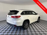 Used 2018 Toyota Highlander FWD V6 image 6