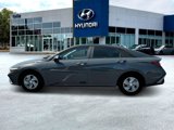 New 2025 Hyundai Elantra SE image 3