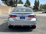 Used 2022 Toyota Camry SE image 3