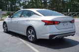 Used 2022 Nissan Altima 2.5 SV w/ SV Premium Package image 5