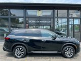 Used 2023 INFINITI QX60 Pure image 2