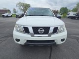 Used 2018 Nissan Frontier SV image 3